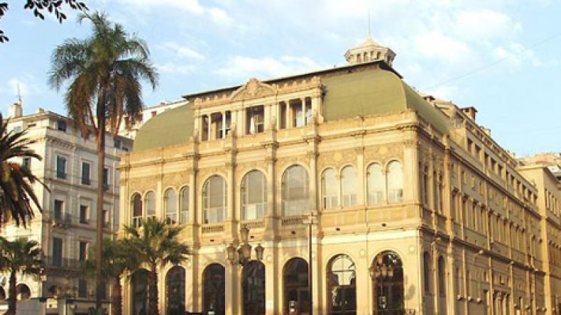“75مليارا تكلفة أول مسرح في تاريخ الجزائر وسيفتتح في 2013”