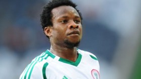 لاعب نيجيري يمسك بلص ويقدّمه للشرطة الإيطالية