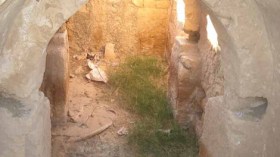 “البڤارة” وأصحاب “الشكارة” يعيدون دفن رفاة حظيرة “طبنة” الأثرية