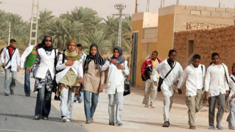 أولياء متخوفون من الرسوب الجماعي لأبنائهم بسبب الإضراب بتقرت