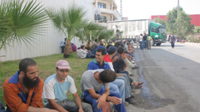 العمال يشلون نشاط “طونيك” للتغليف ببواسماعيل لليوم السابع