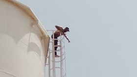 محاولة انتحار عامل بمجمع “تونيك” ببواسماعيل