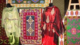 الحكومة تبحث عن حلول للتقشف في شهر التراث