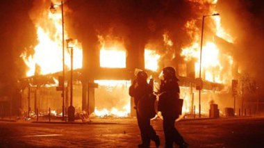 Londres: émeutes à Tottenham, 29 blessés