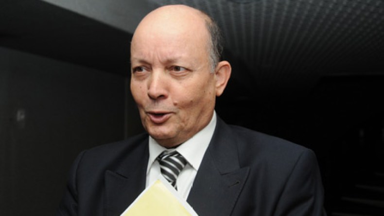 عمار تو يقف على منجزات ميناء الجزائر