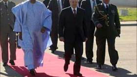 الجزائر تجمد مساعي الوساطة بعد تدخل الليبيين