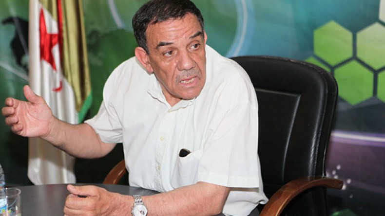 “الأفانا” تستجيب لدعوة المشاورات حول الدستور