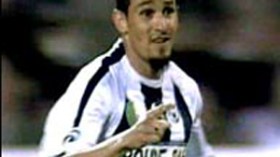 طويل يمضي لموسم واحد في مولودية الجزائر