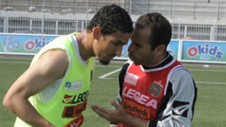 فريق ايكو ستوكهولم السويدي يفاوض طويل