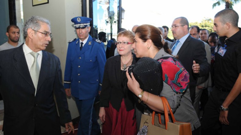 تومي: “أدعو الفنانين إلى التجمهر في الشارع لتحصيل حقوقهم”