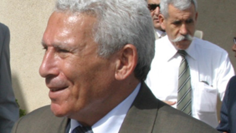 المحققون يشرعون في الاستماع لشهود عيان في اغتيال العقيد تونسي