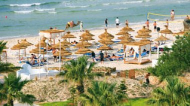 Algeria restaurants, hotels to respect international standards