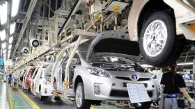 مصانع لتركيب سيارات تويوتا وشاحنات هينو في الجزائر