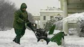 تحذير علمي: رقاقات الثلج ربما تحوي بكتيريا قاتلة