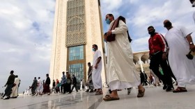 هكذا أدى الجزائريون أول صلاة جمعة بـ”جامع الجزائر”