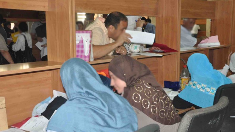 مواطنون وأميار يرحبون بالاستخراج الإلكتروني لوثائق الحالة المدنية