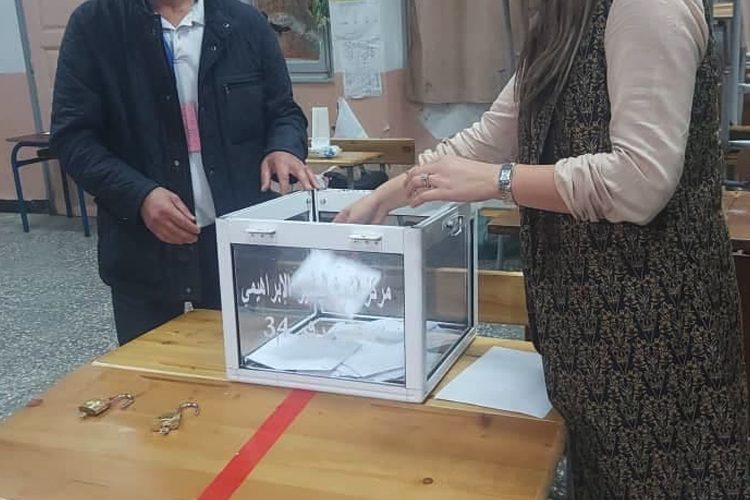 Référendum constitutionnel : taux national de participation à la clôture du vote 23,7%