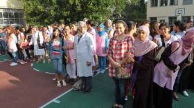 “محلات الرئيس” لاحتواء تلاميذ الابتدائي والمتوسط  وتدريسهم!