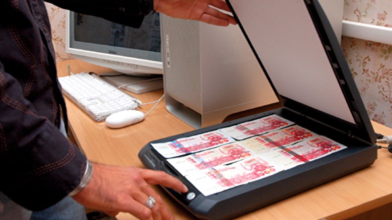 حجز 1.2 مليار سنتيم مزورة في 21 ولاية: إحذروا..أوراق مالية مزيفة في جيوبكم!