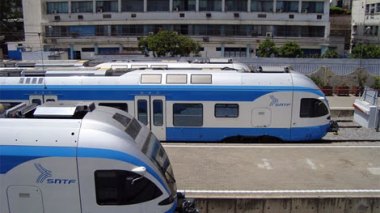 Railway traffic  paralysed due to the protest of drivers