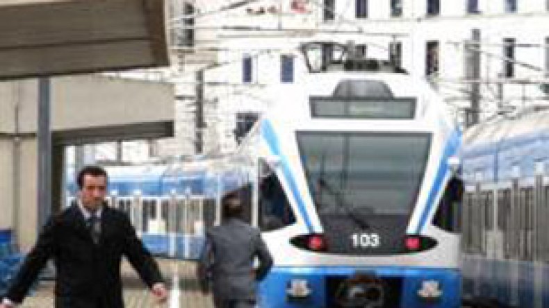 زيادات بـ 15 بالمائة و6 بالمائة في  أجور رؤساء السائقين والسائقين