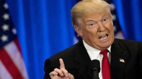 ترامب يؤكد على إنشاء مناطق آمنة للاجئين في سوريا