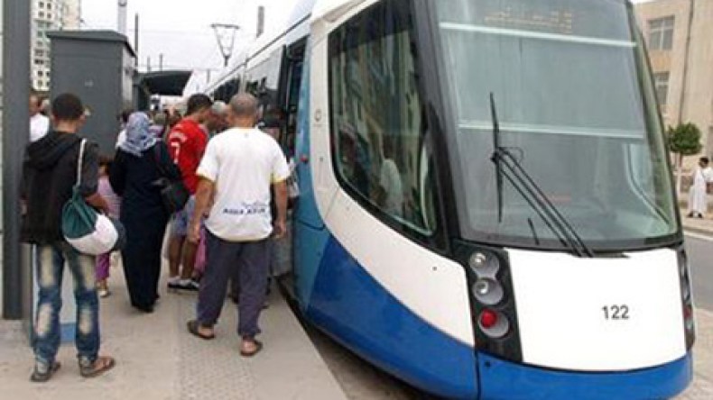 “الركبة باطل” في المترو والترامواي والحافلات خلال ثلاثة أيام