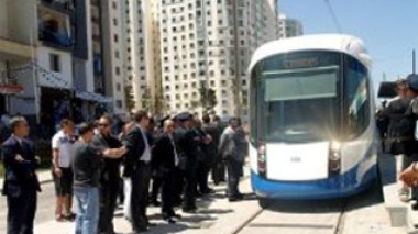 First section of Algiers tramway operational
