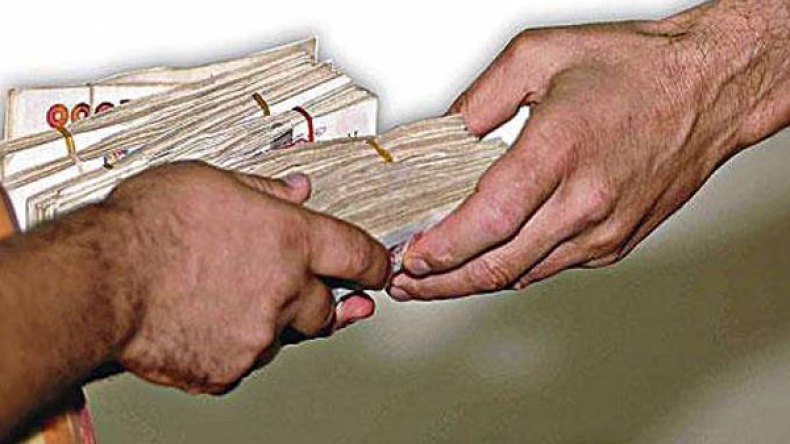 التجارة خارج القانون: مليار دينار في 10 أيام