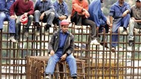 في الجزائر .. الرجال يعملون 7 ساعات يوميا مقابل 4 ساعات للنساء