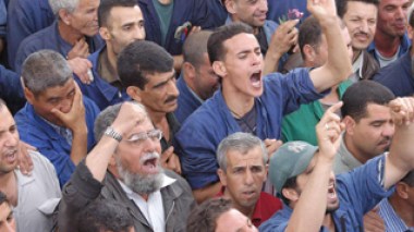 85 diseases threaten workers in Algeria, says minister