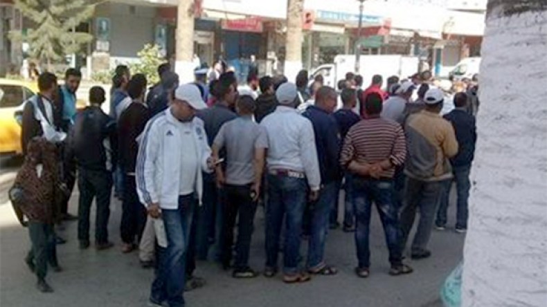 عمال “البناءات الحديدية” بسيدي موسى ينتفضون ضد تأخر الأجور