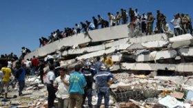 الحديد المغشوش المستعمل في البناء انكسر بدل أن ينحني