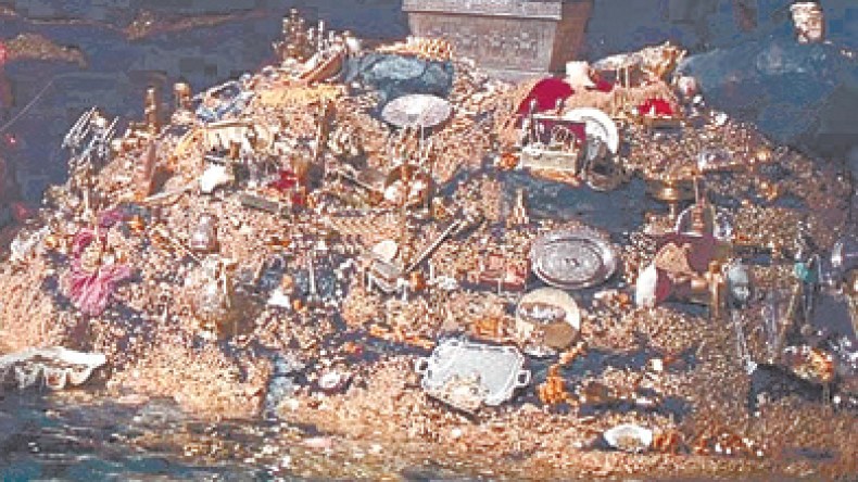 توقيق عصابة مشعوذين تبحث عن كنز روماني بمقبرة البرواقية