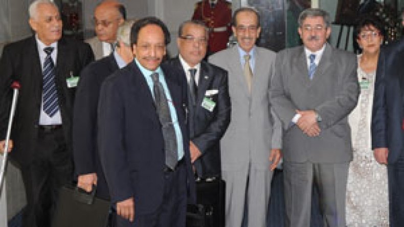 رفع الأجر الأدنى المضمون إلى 18 ألف دينار بداية من جانفي القادم