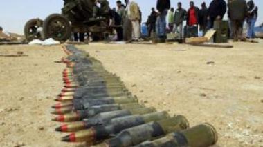 Libye: opération en cours à Tripoli pour isoler Mouammar Kadhafi