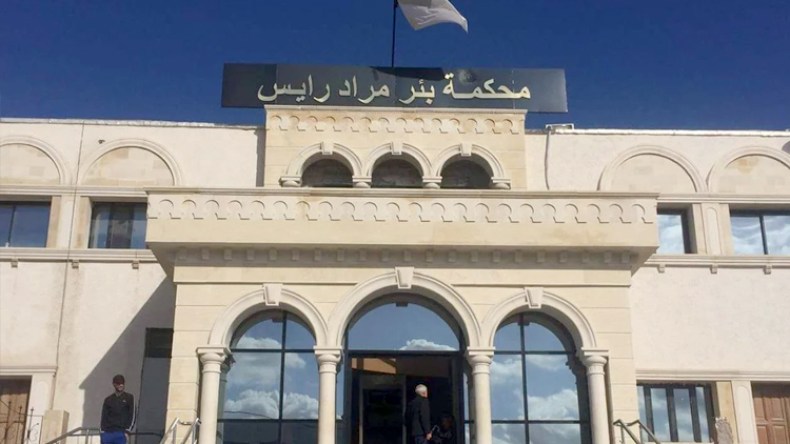 هكذا ابتزّ مستثمر أجنبيّ بنكًا خاصّا للظفر بـ5 ملايير كقروض!