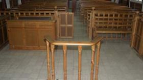 شرطي على رأس عصابة لسرقة السيارات والشاحنات