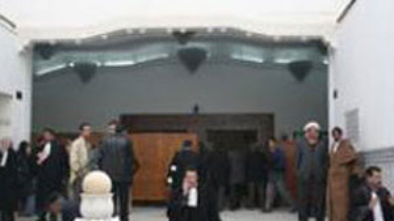 موظفة في التأمينات انتحلت صفة زوجة النائب العام وسلبت سيدة 60 مليون سنتيم