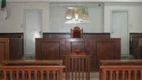 تأجيل  قضية  ” تهريب  المخدرات  عبر  باخرة  ابن  سينا ”  إلى  نهاية  الشهر