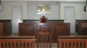 عصابة  رتبت  لصفقة  مقايضة  مخدرات  بالخيط  الطبي  من  أجل  تحويله  إلى  المغرب