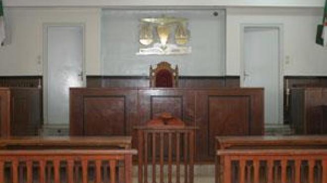 موظفة مزيفة بوزارة المجاهدين تحتال على الأسرة الثورية وتستنزف أموالهم