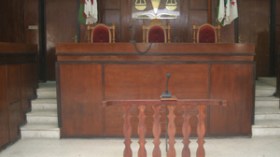 تقديم‭ ‬المدير‭ ‬العام‭ ‬للمؤسسة‭ ‬الوطنية‭ ‬للدهن‭ ‬إلى‭ ‬العدالة‭ ‬