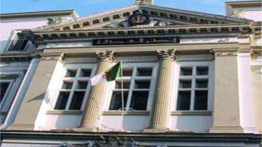 Des douaniers accusés de trafic de voitures au port d’Alger !