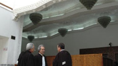 Une groupe de faussaires, dont un faux colonel écope de 5 ans de prison pour escroquerie