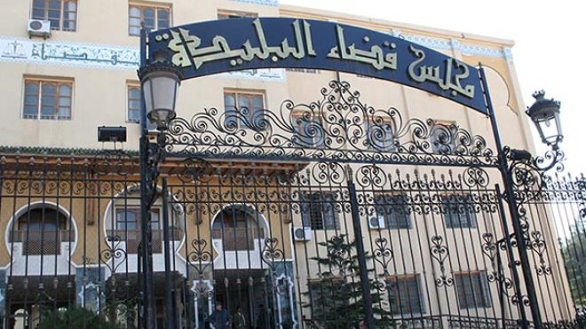 أودعنا الملايير ببنك خليفة لأنه معتمد ويمنح نسبة فوائد مضاعفة