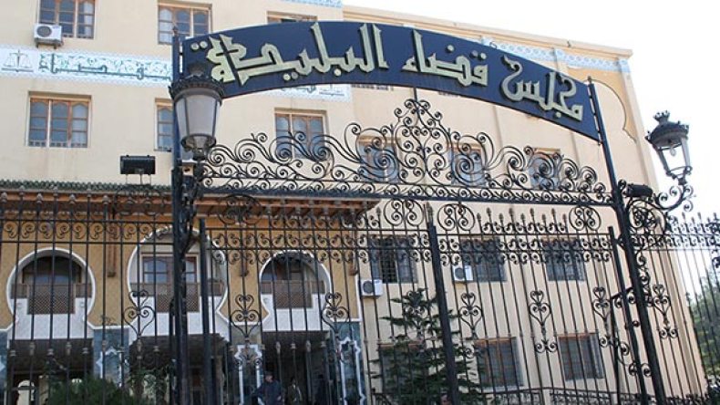 أودعنا الملايير ببنك خليفة لأنه معتمد ويمنح نسبة فوائد مضاعفة
