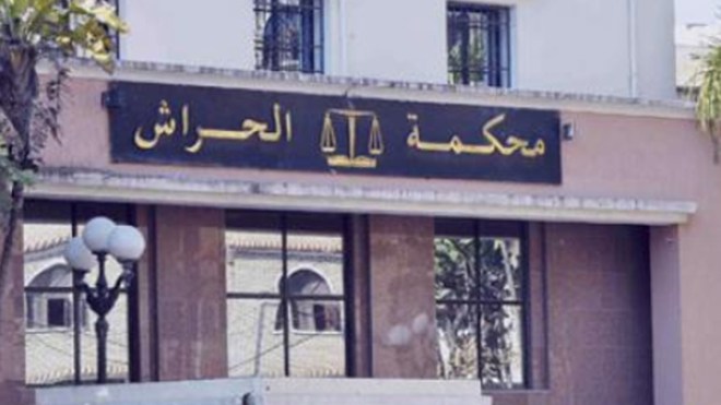 مقاضاة مدير تجاري بمؤسسة أبرم صفقات مشبوهة بالتزوير