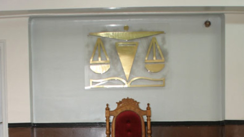 معلمان‭ ‬متهمان‭ ‬في‭ ‬فضيحة‭ ‬تزويج‭ ‬امرأة‭ ‬لرجلين‭ ‬بعقد‭ ‬زواج‭ ‬مشترك‭ ‬بباتنة