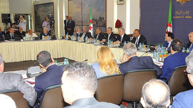 ماذا قدمت الثلاثية للجزائريين؟